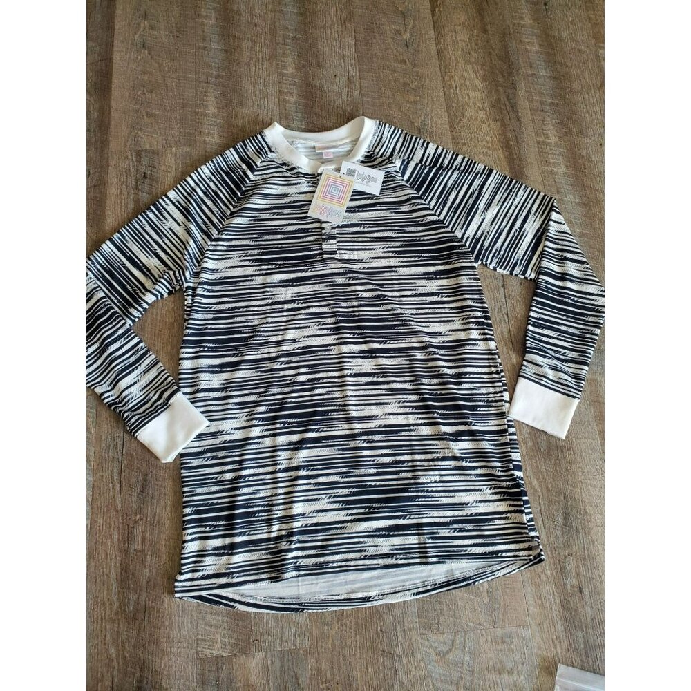 LuLa Roe New with tags Men's Size Small Simply Comfortable Black and White shirt
